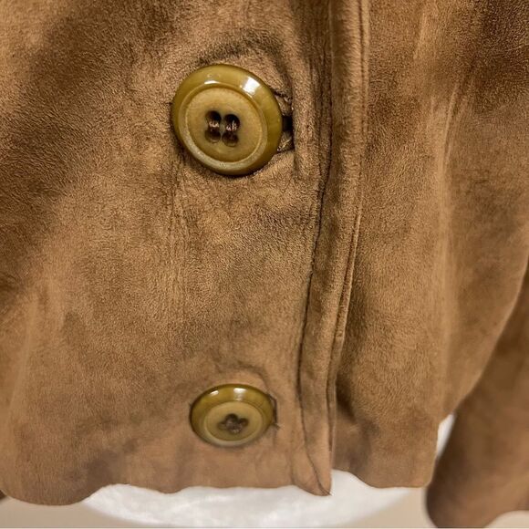 Brown suede cropped jacket.     Size M - Picture 2 of 6